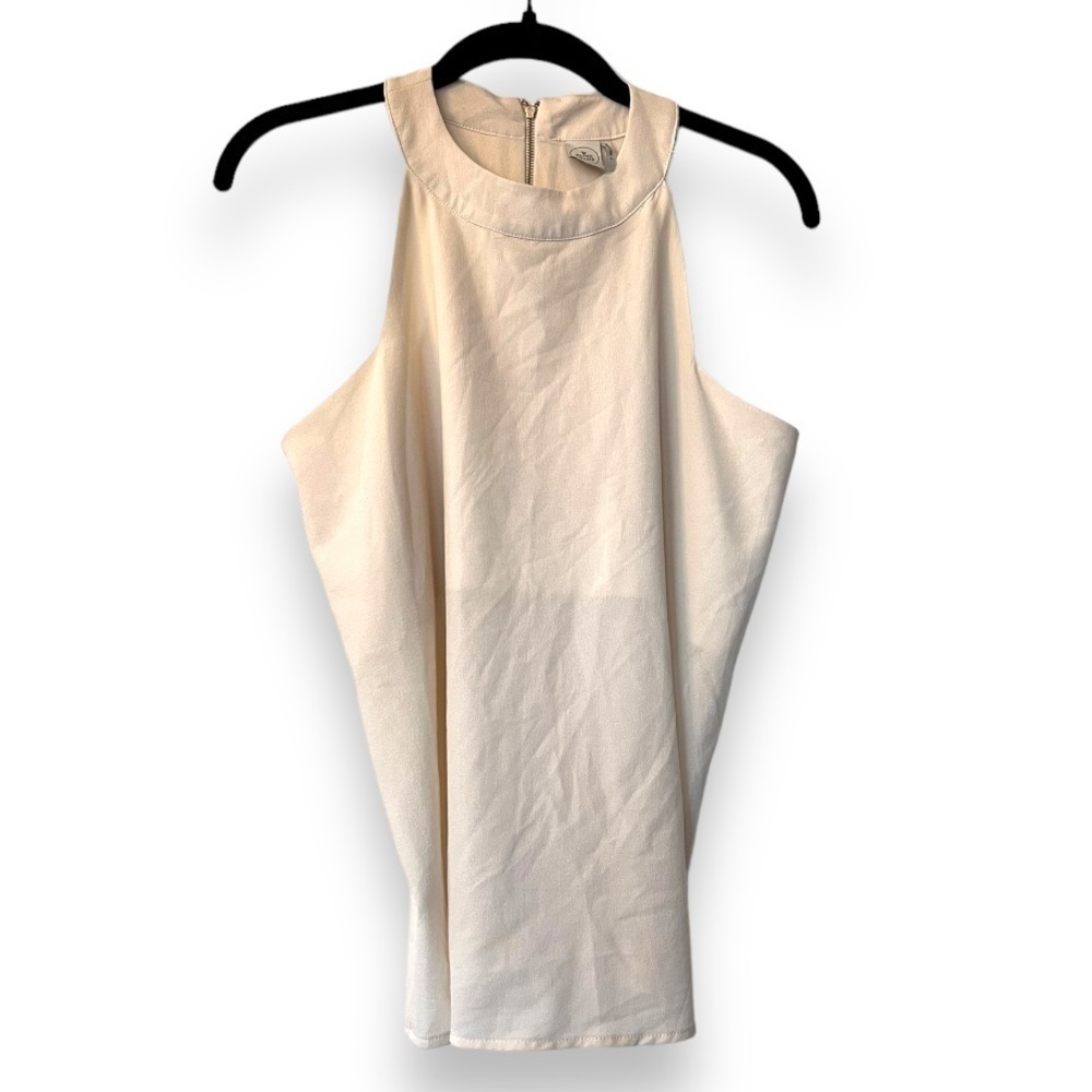 Anthropologie Paper Crane Halter neck Sleeveless Cream Crepe Blouse EUC Sz Small